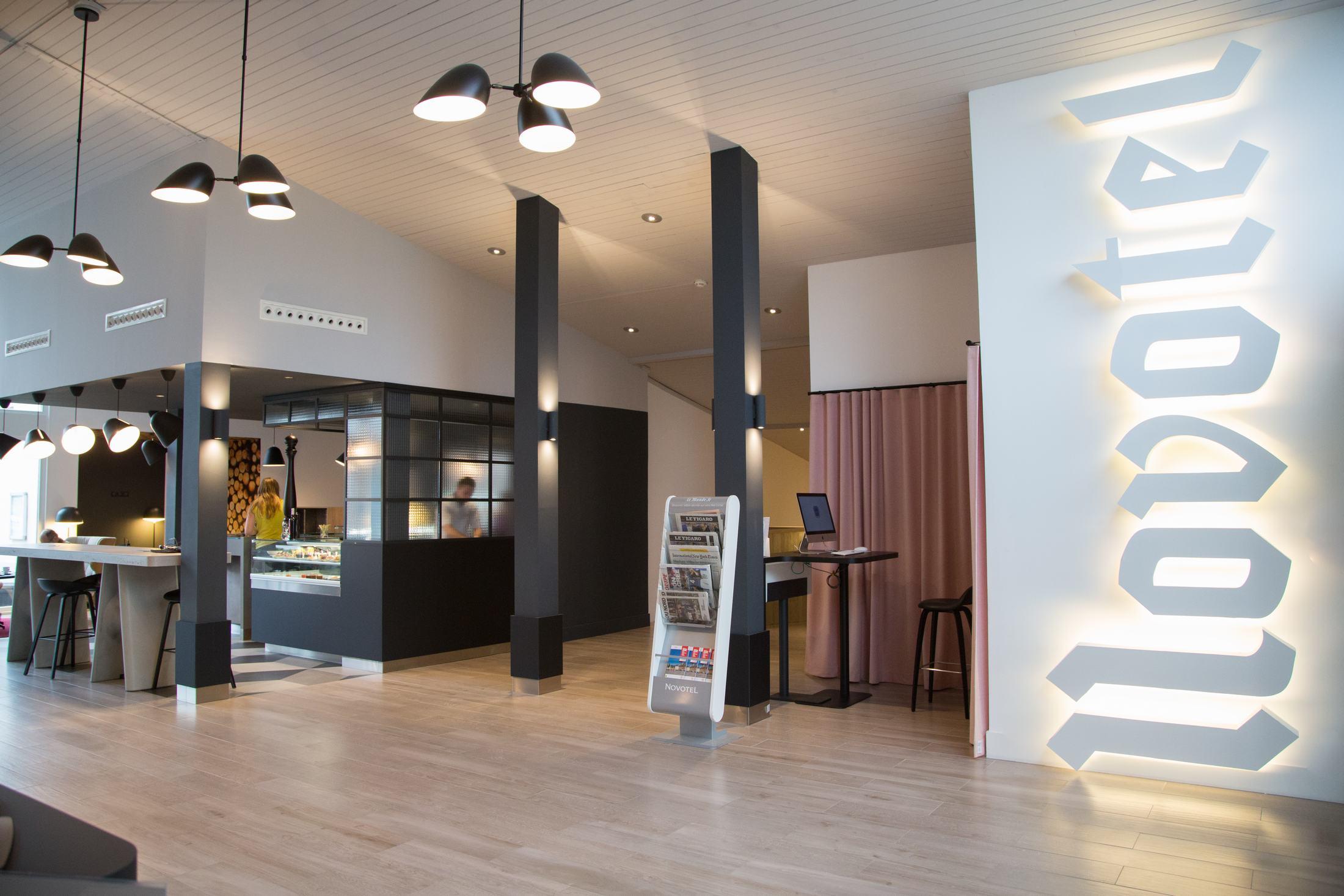 Novotel Lille Aeroport Екстер'єр фото