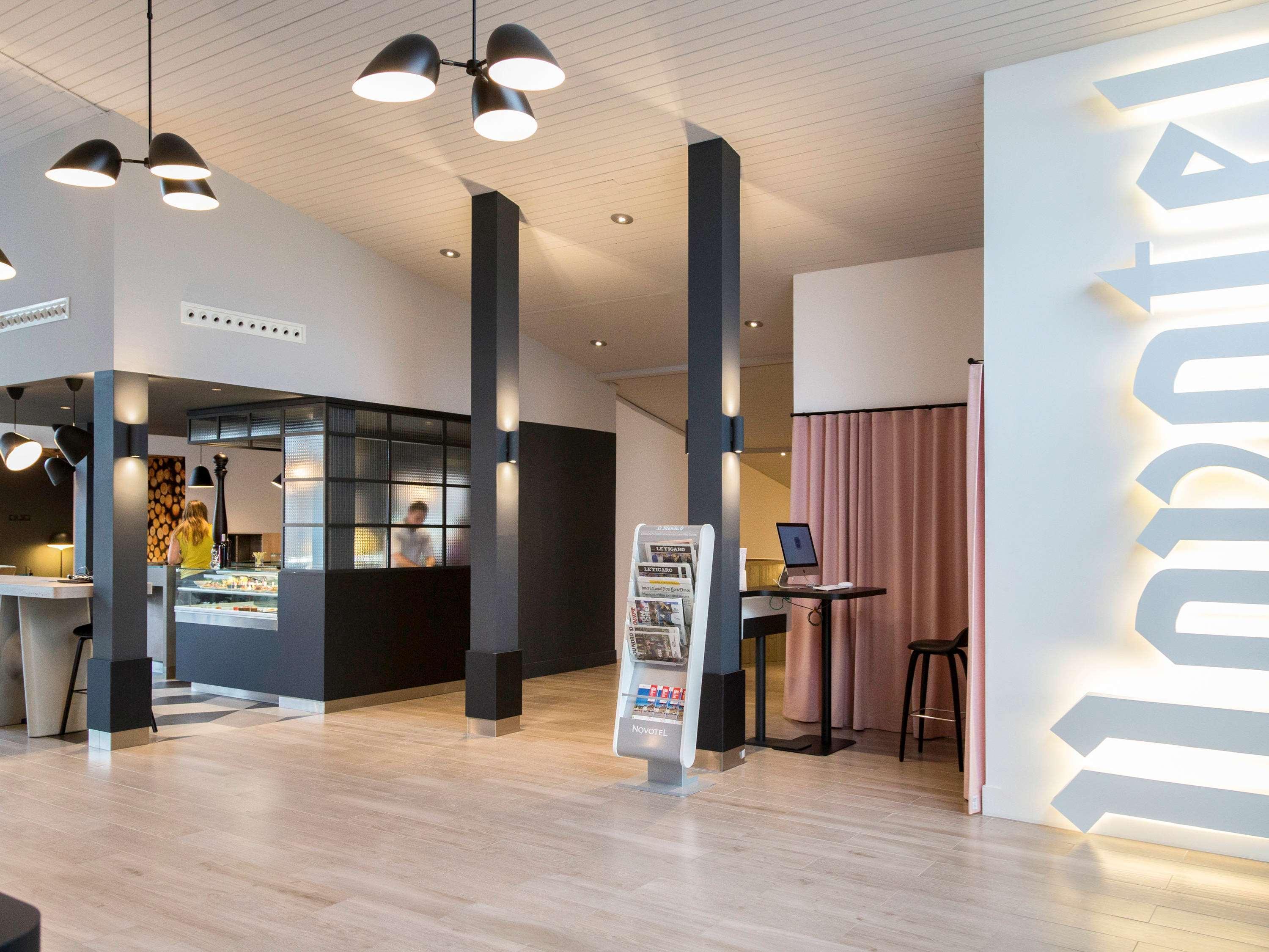 Novotel Lille Aeroport Екстер'єр фото
