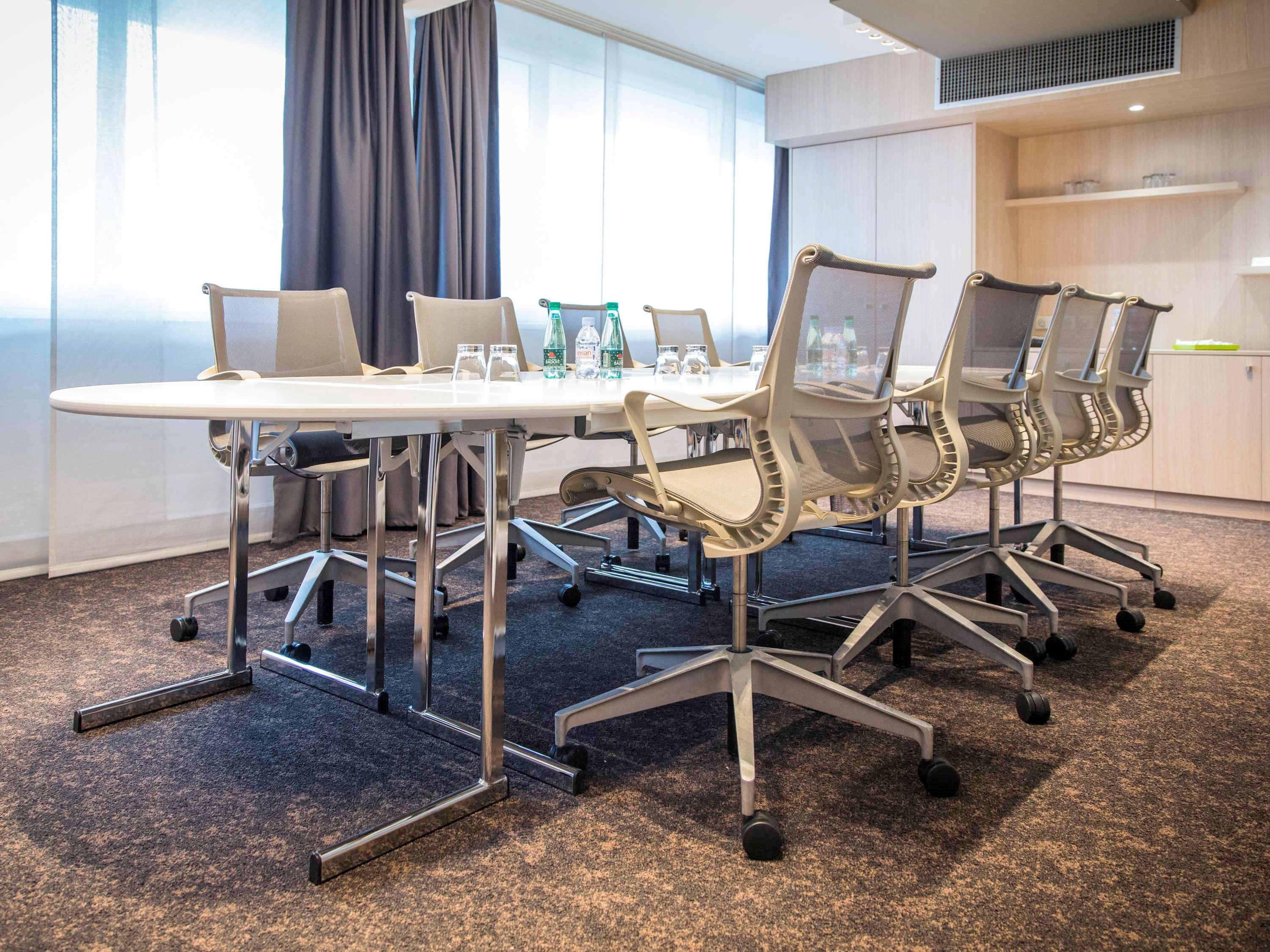 Novotel Lille Aeroport Екстер'єр фото