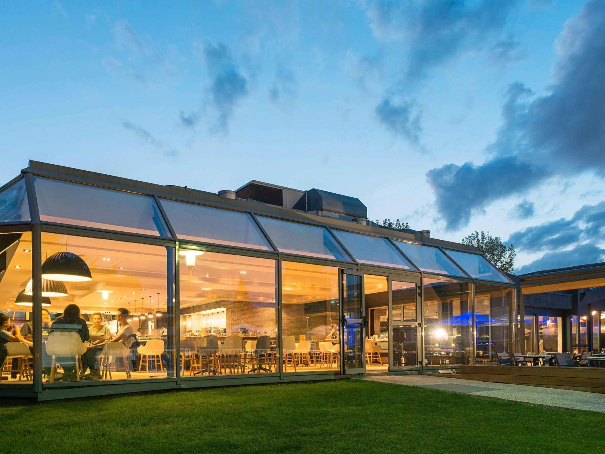 Novotel Lille Aeroport Екстер'єр фото